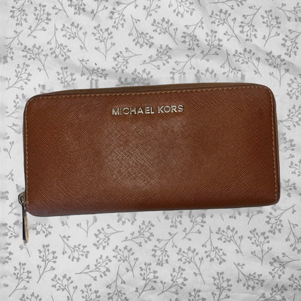 Michael Kors Jet Set Leather Tan Continental Wallet